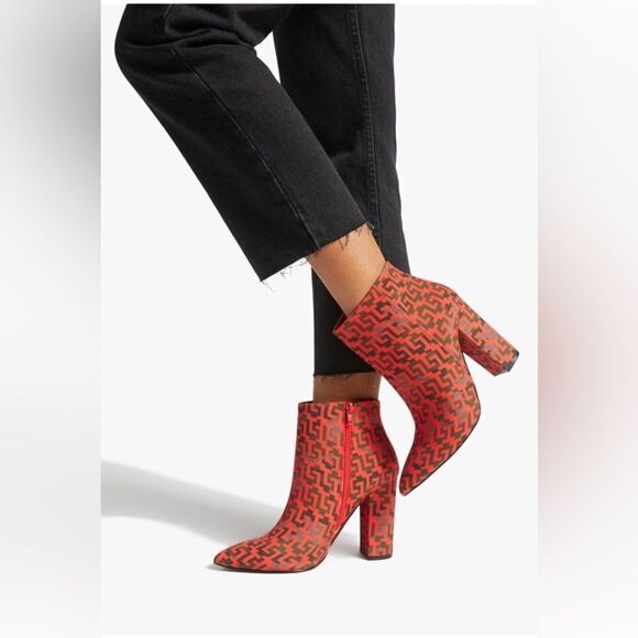 Minda Block Heel Bootie - Picture 1 of 5